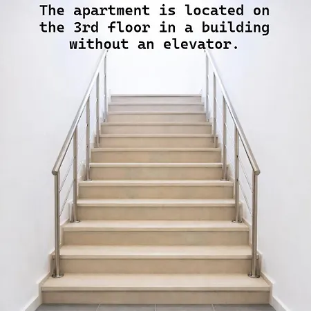 Old Town Loft - 7 Bedroom - By Upstairs * كراكوفيا