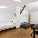 Daire Old Town Loft - 7 Bedroom - By Upstairs