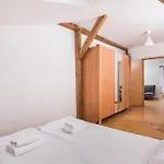 Old Town Loft - 7 Bedroom - By Upstairs * Krakow
