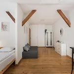Lägenhet Old Town Loft - 7 Bedroom - By Upstairs *