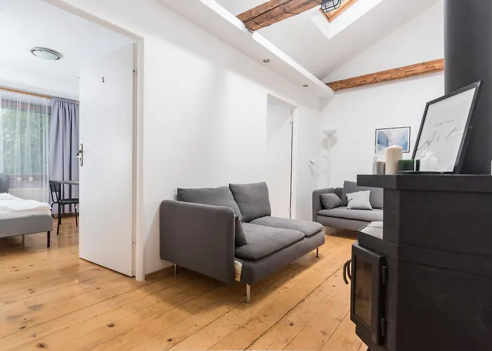 Appartement Old Town Loft - 7 Bedroom - By Upstairs *