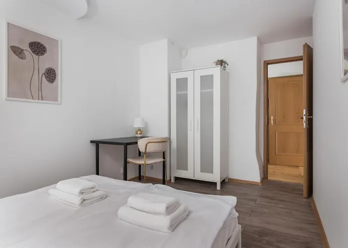 Appartement Old Town Loft - 7 Bedroom - By Upstairs